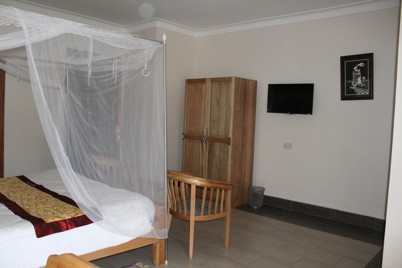 Cepha'S Inn Kabale Exterior foto