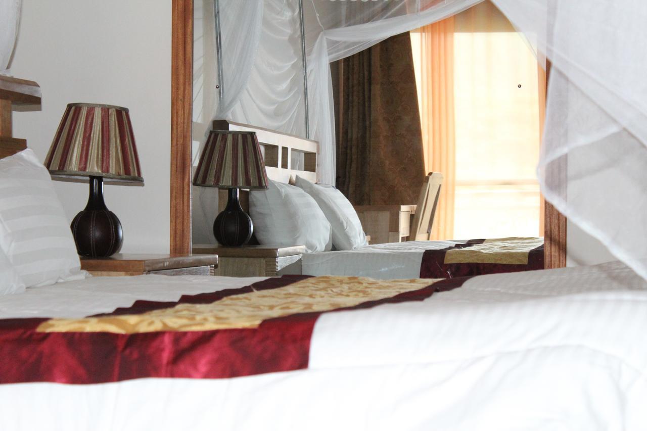 Cepha'S Inn Kabale Exterior foto