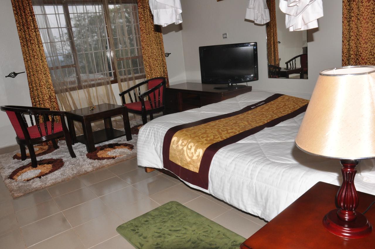 Cepha'S Inn Kabale Exterior foto